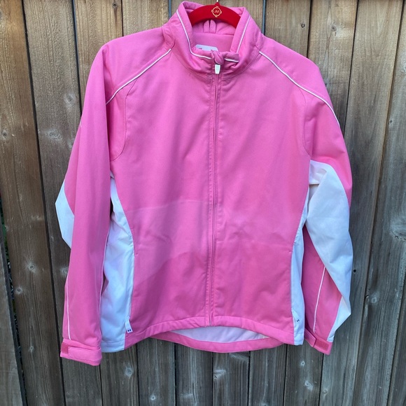 New! Under Armour Performance Jacket - Picture 2 of 11